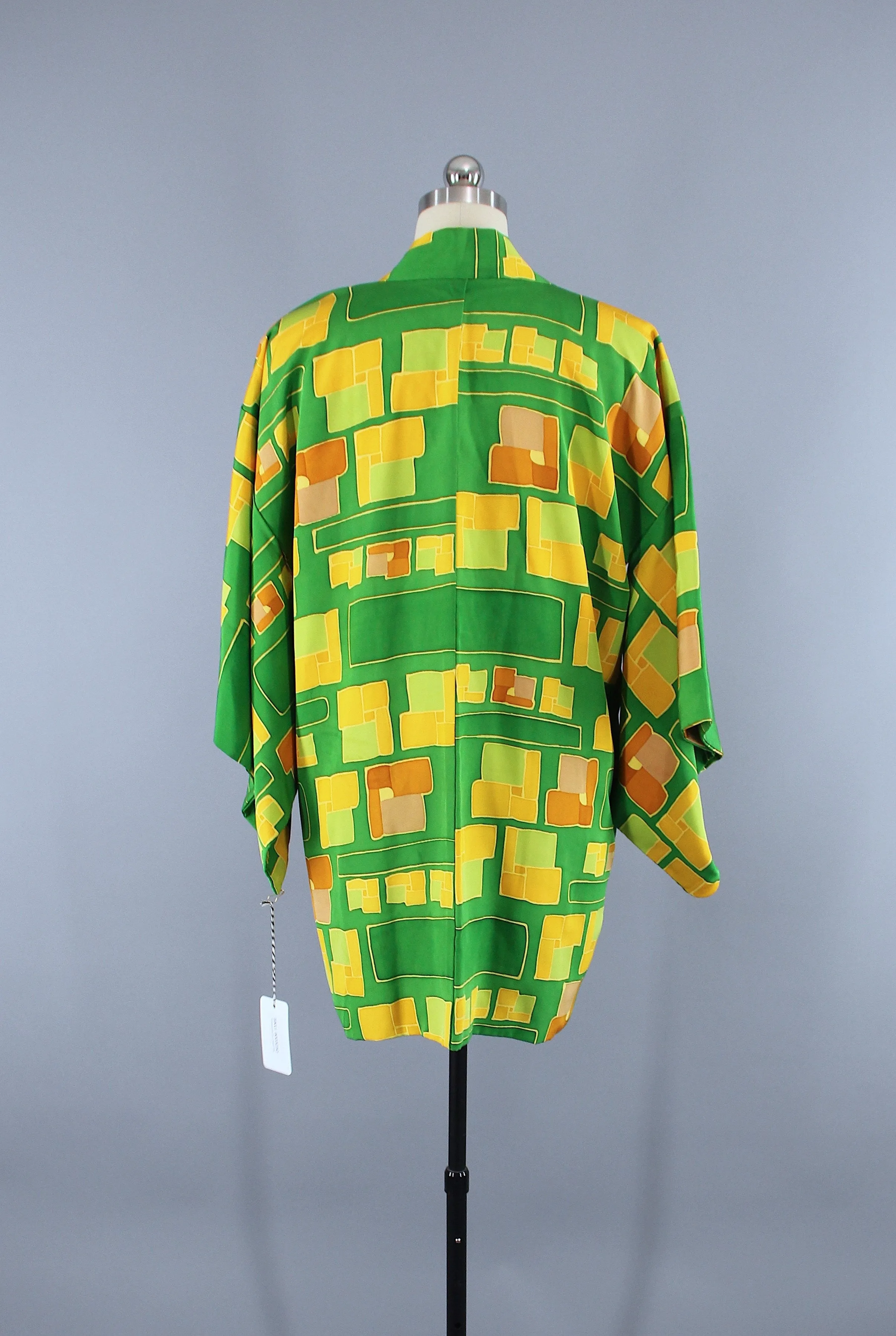 1960s Vintage Silk Haori Kimono Jacket Cardigan / Green Yellow Mod Print