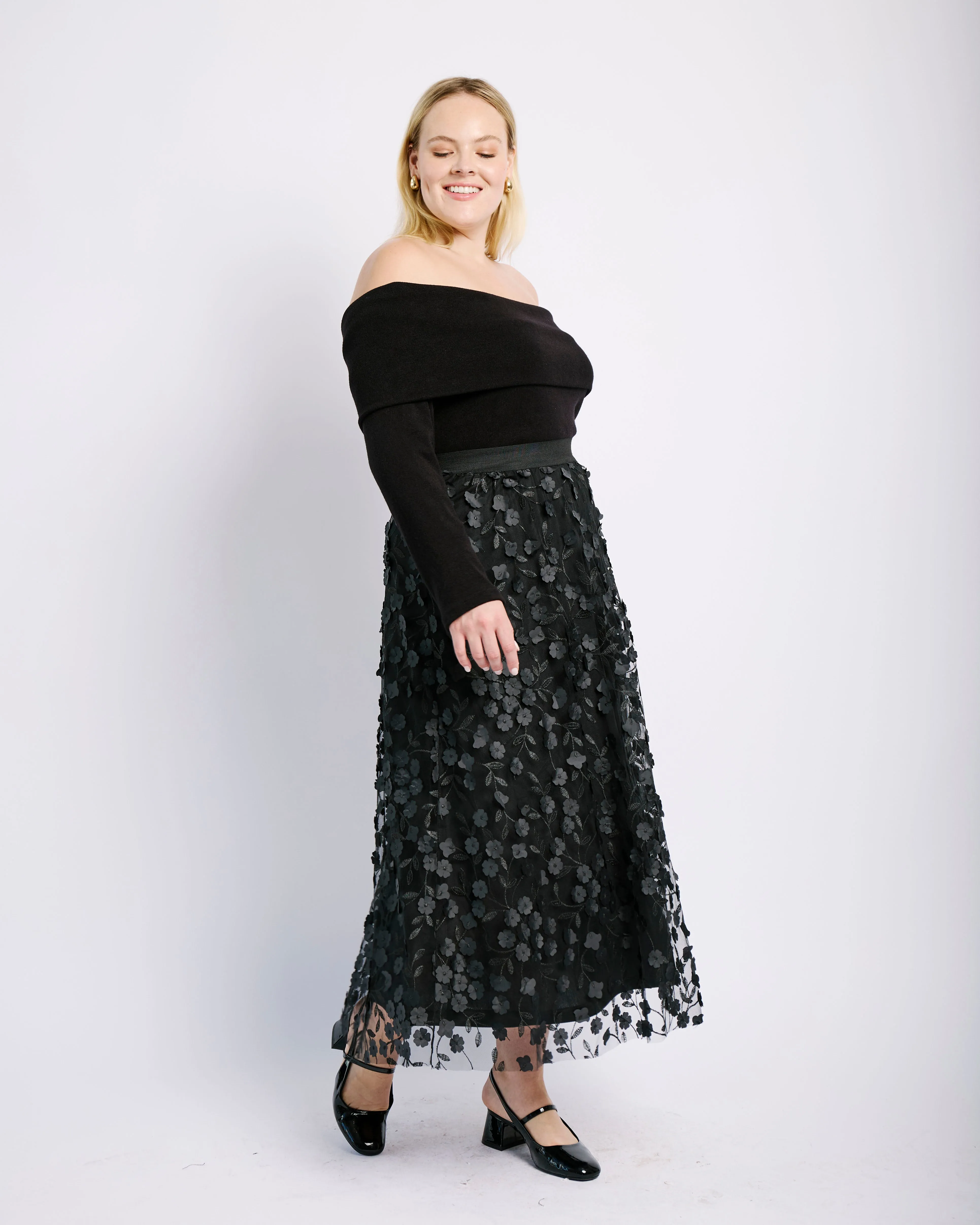 3D Flower Tulle Skirt in Black