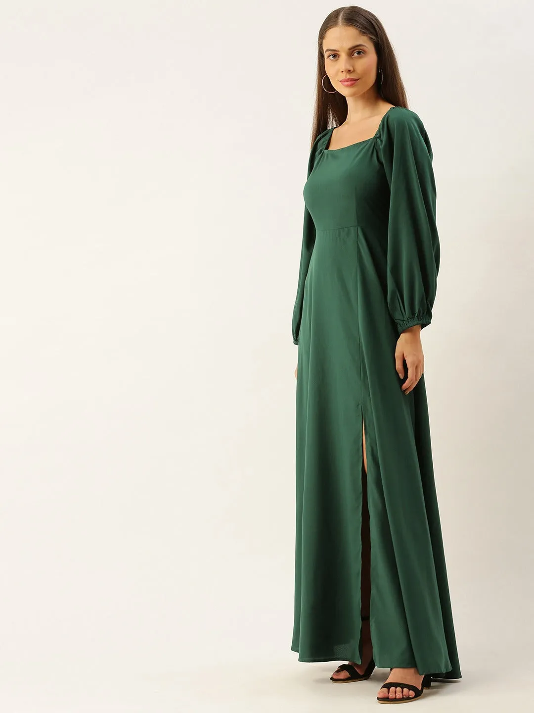 Berrylush Women Solid Green Square Neck Slim-Fit Maxi Dress