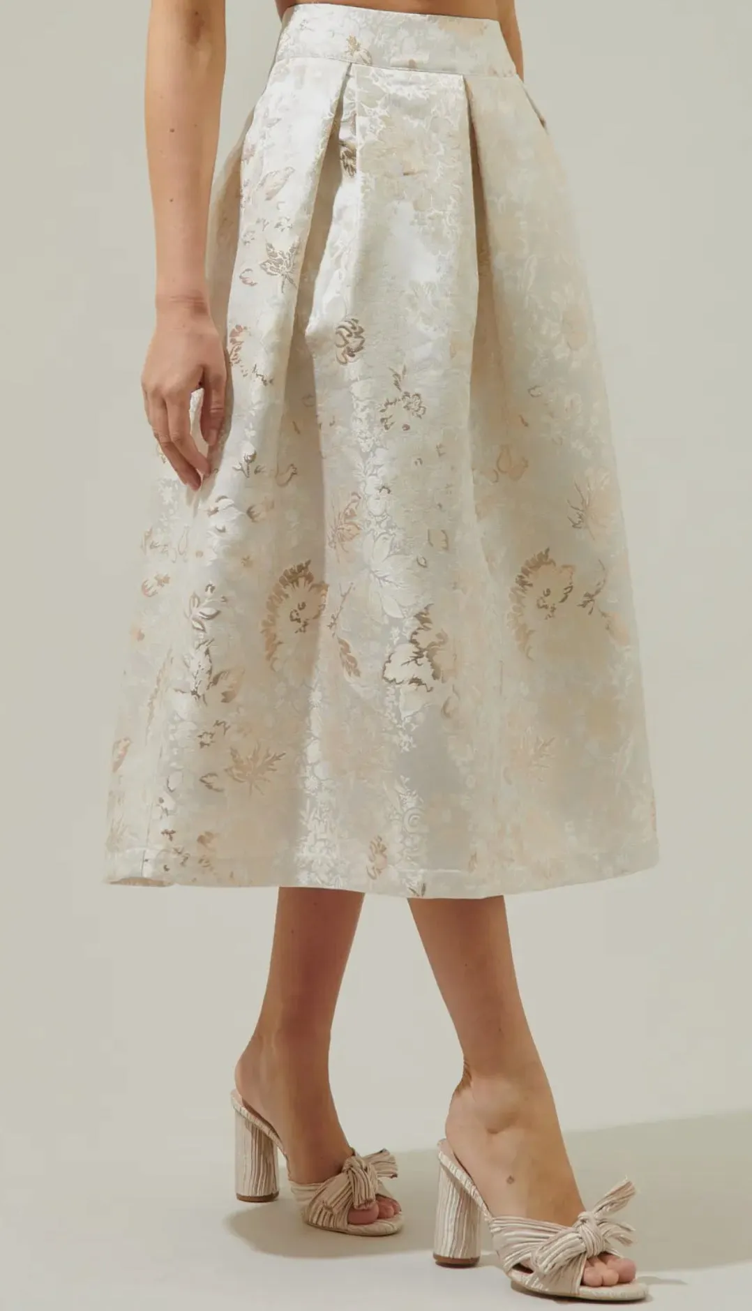 Champagne Jacquard Pleated Skirt