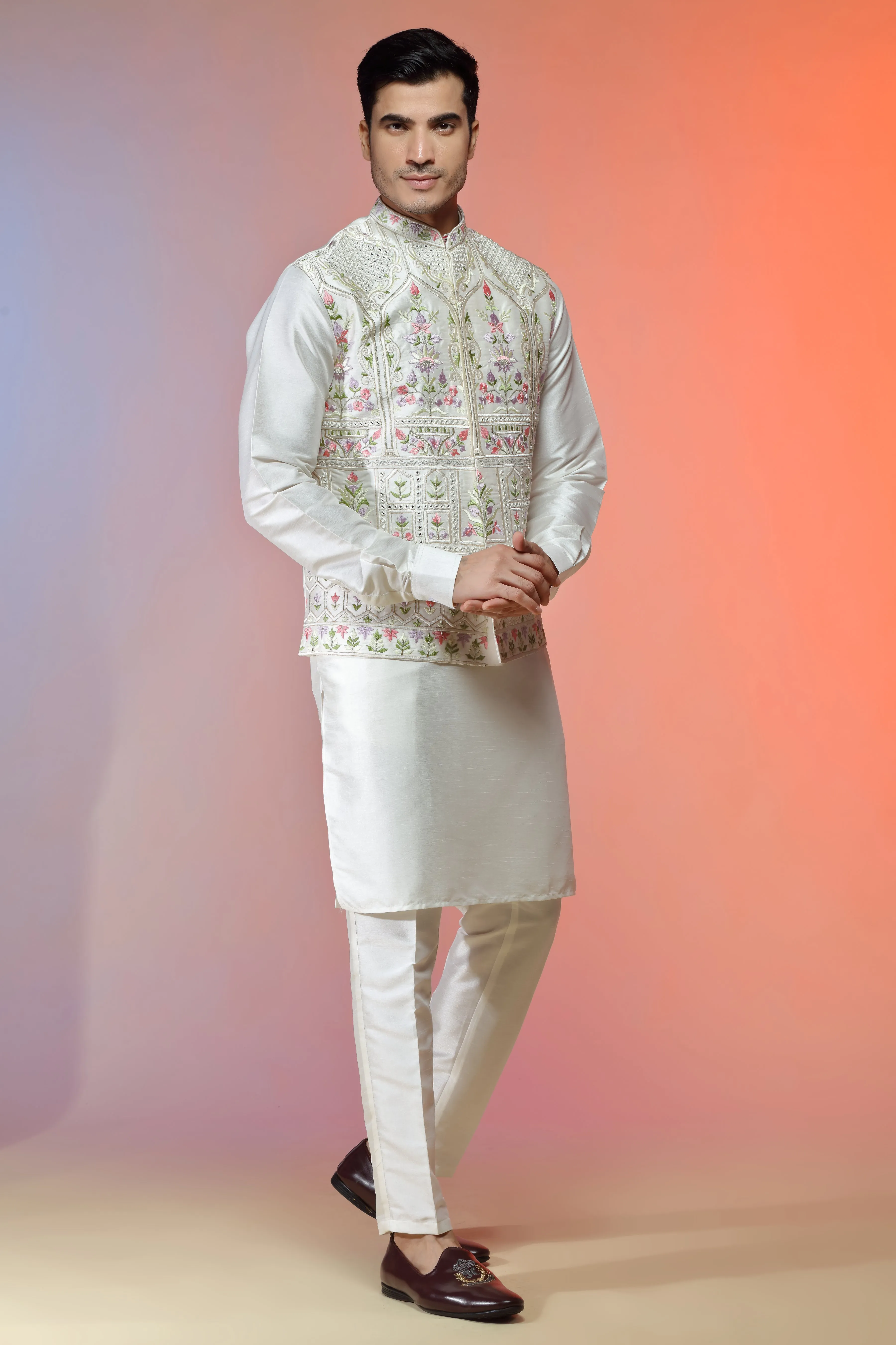 Ivory Silk Jacket Set In Floral Embroidery For Men