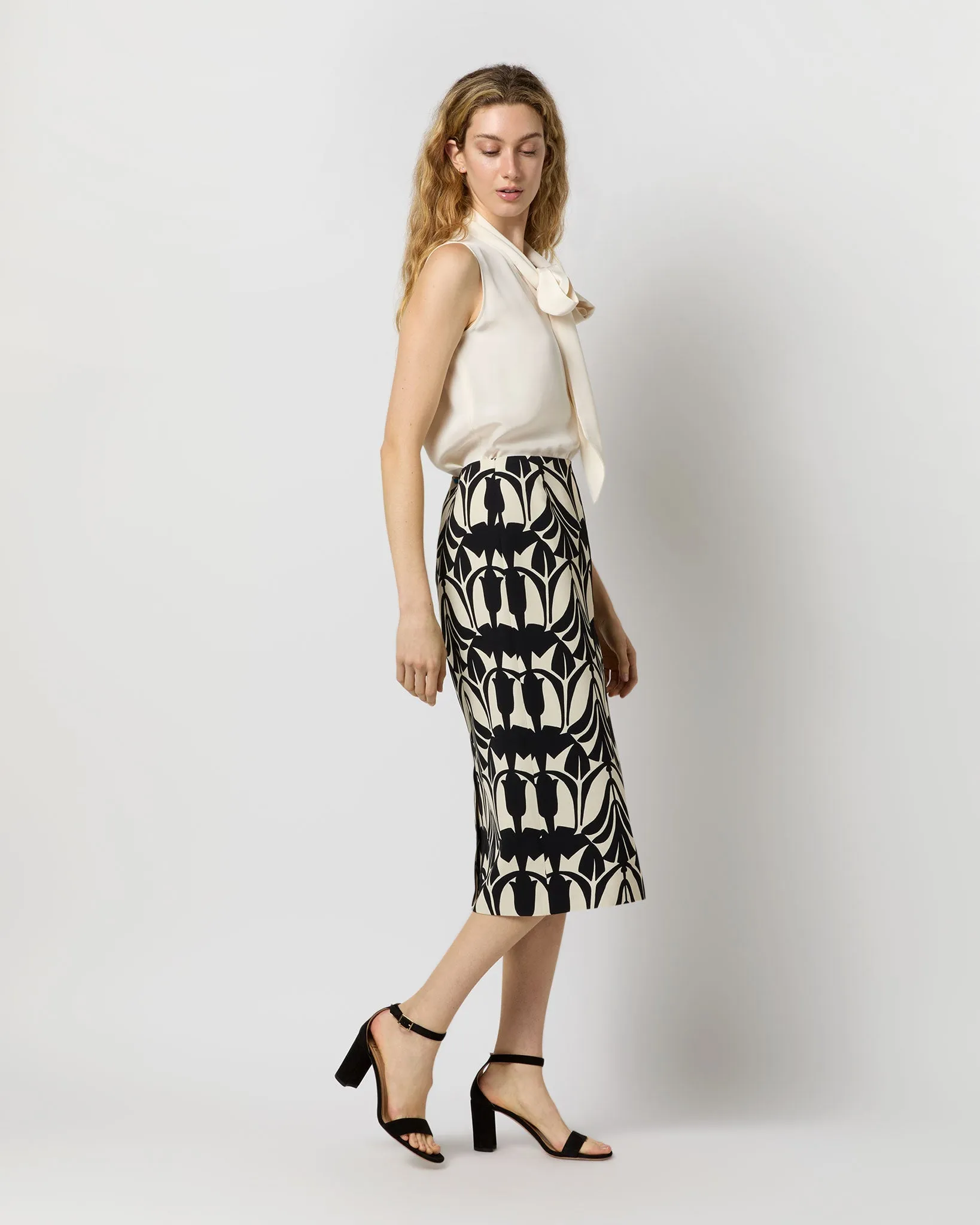 Pencil Skirt in Black/White Papyrus Sablé Satin