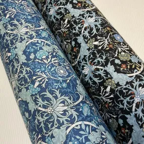 Soft touch 100% Cotton Bold paisley printed dress fabric M1651